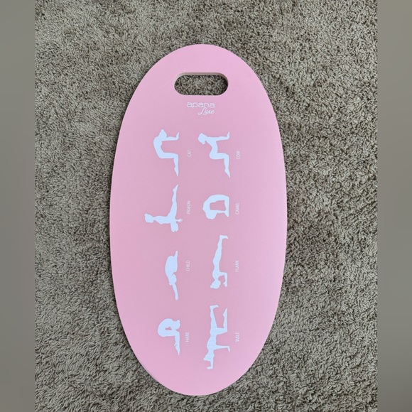 Apana Luxe Mini Yoga Mat - Picture 3 of 6